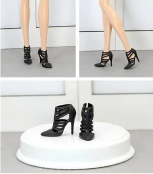 Безплатна доставка за 1 чифт обувки в черен цвят с висок ток за вашите кукли Барби NF2